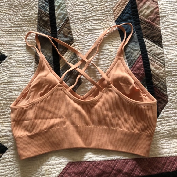 Aerie seamless strappy padded bralette - Picture 2 of 3